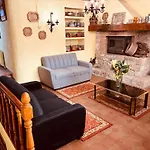 Alicia-casa Rural Hébergement de vacances San Mames de Burgos