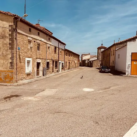 Alicia-casa Rural * San Mames de Burgos