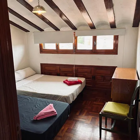 Alicia-casa Rural Holiday home *