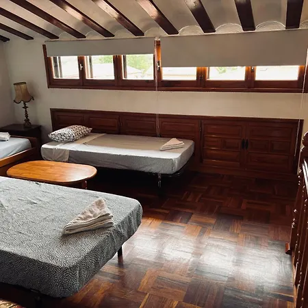 Alicia-casa Rural Holiday home *
